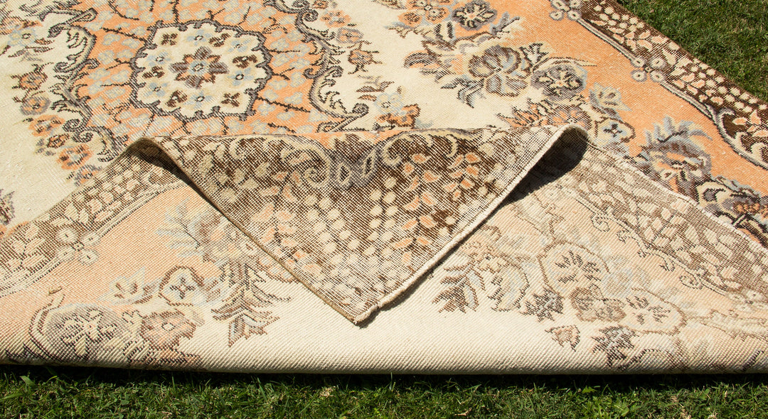 Vintage Handmade Unique Rug  5'10'' X 9'11''