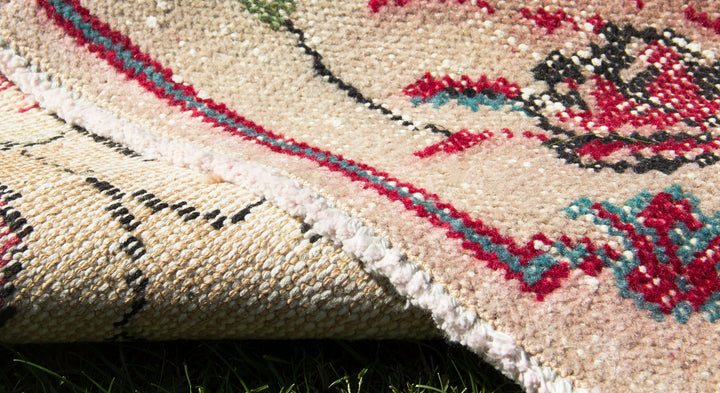 Vintage Handmade Unique Rug  4'2'' X 8'1''