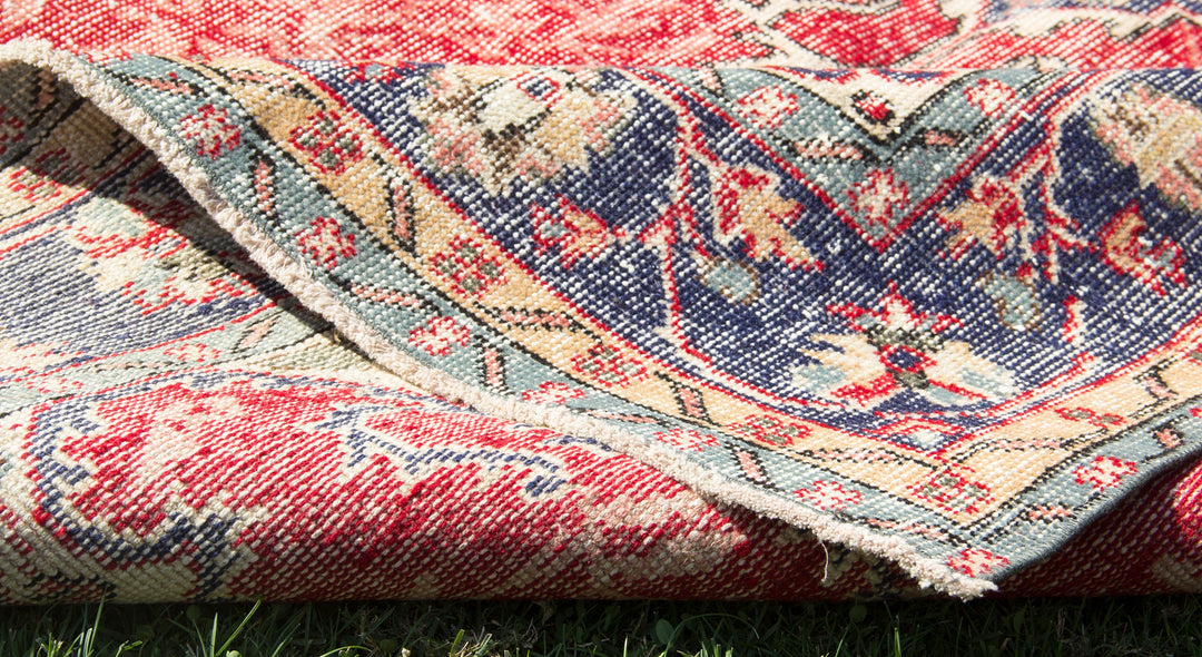 Vintage Handmade Unique Rug  5'9'' X 9'9''