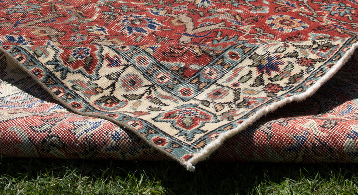 Vintage Handmade Unique Rug  5'3''  X  8'6''