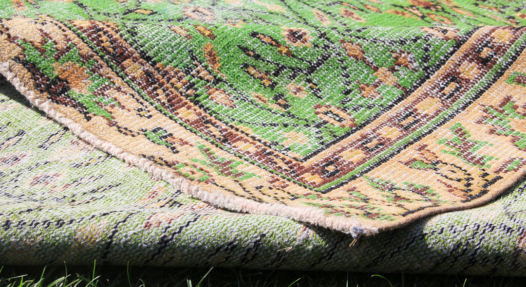 Vintage Handmade Unique Rug  5'4'' X 8'11''