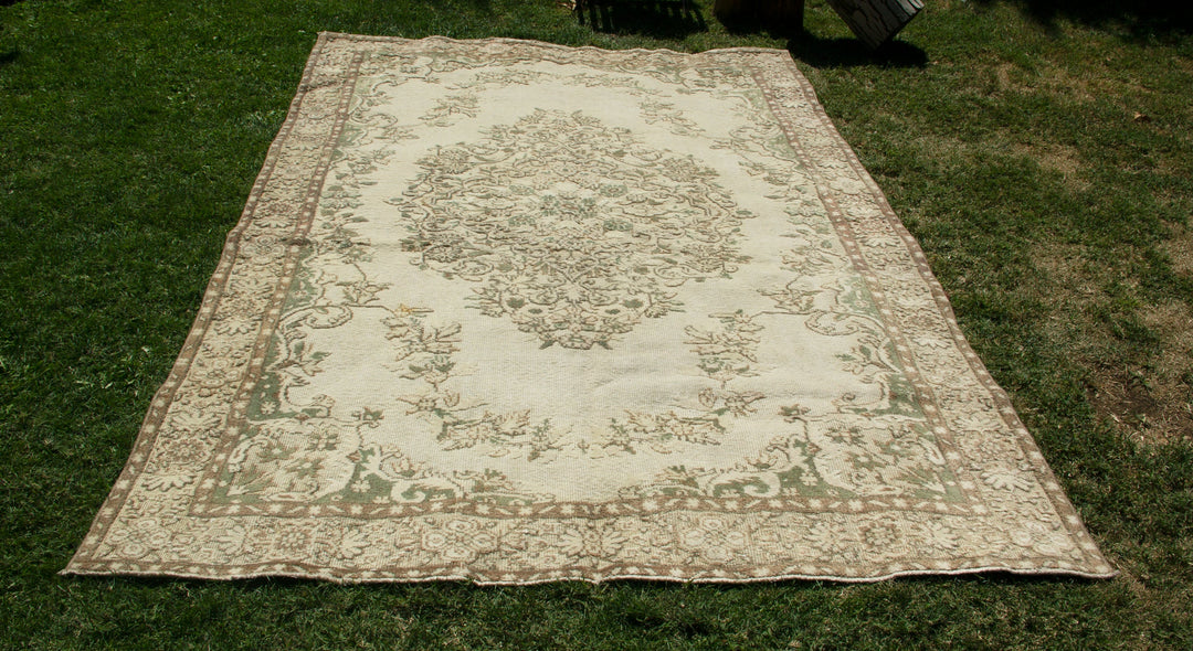 Vintage Carved Handmade Unique Rug  5'11'' X 9'3''