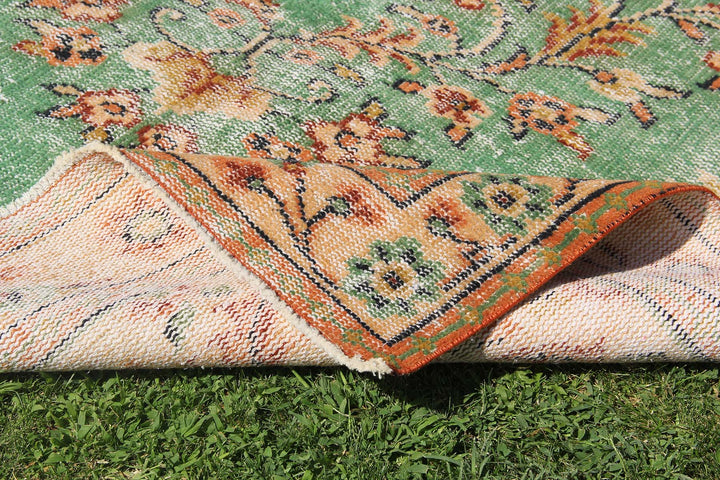 Vintage Handmade Unique Rug  5'7'' X 9'5''