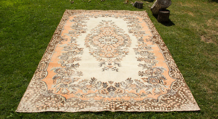 Vintage Handmade Unique Rug  5'10'' X 9'11''