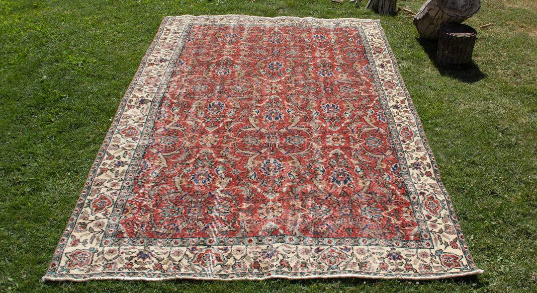Vintage Handmade Unique Rug  5'3''  X  8'6''