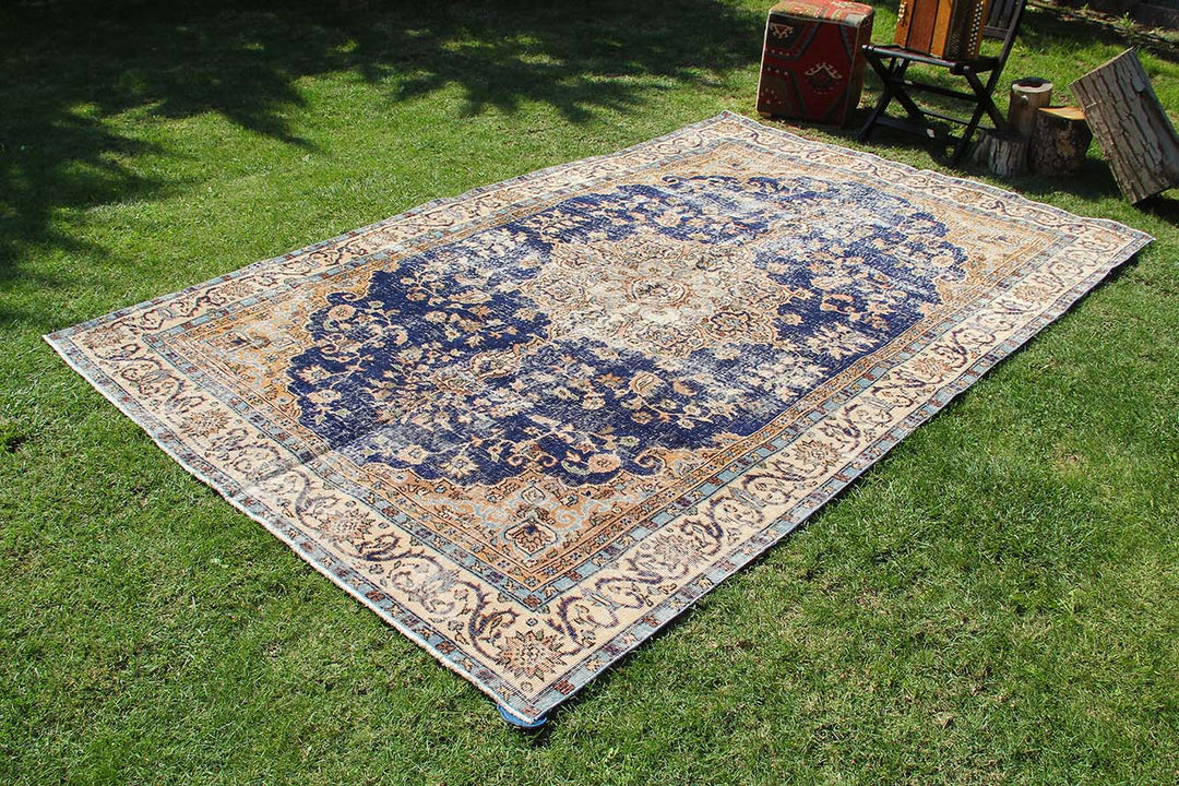 Vintage Handmade Unique Rug Retro 6'5'' X 8’11''