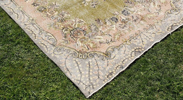 Vintage Handmade Unique Rug  5'9'' X 9'3''