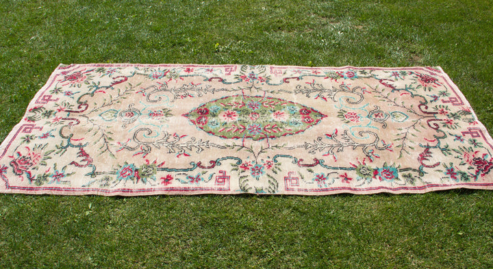 Vintage Handmade Unique Rug  4'2'' X 8'1''