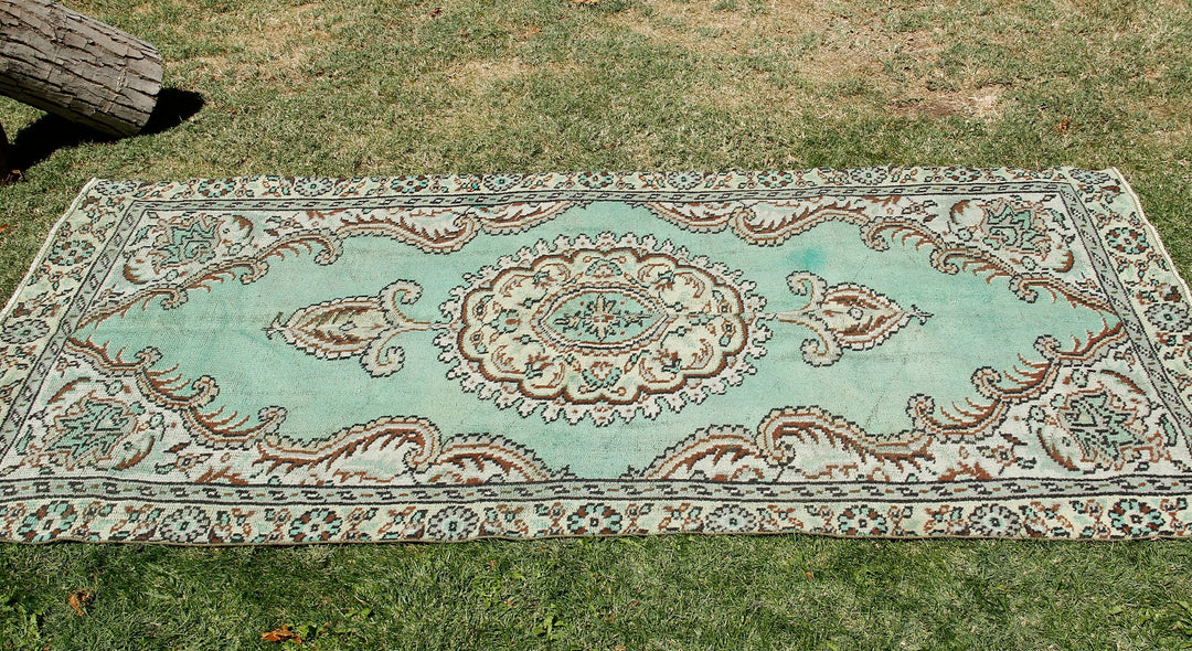 Vintage Handmade Unique Rug  4'12'' X 8'9''