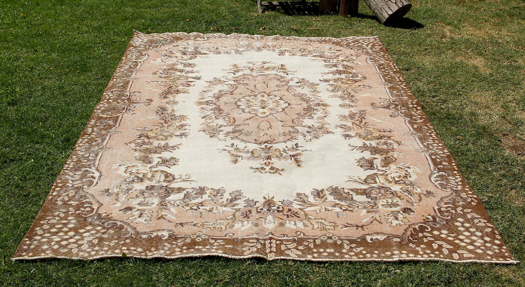 Vintage Handmade Unique Rug  6'5'' X 9'7''