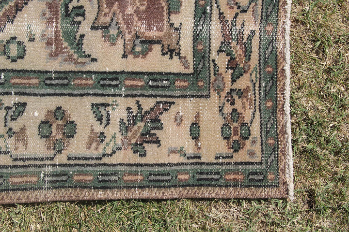 Vintage Handmade Unique Rug  5'10'' X 9'6''