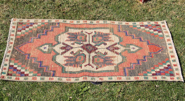 Anatolium Handmade Unique Rug  1'6'' X 2'11''
