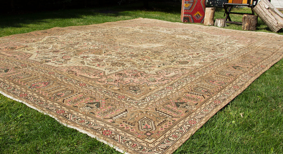 Vintage Oriental Premium Handmade Unique Rug  9'6'' X 12'8''