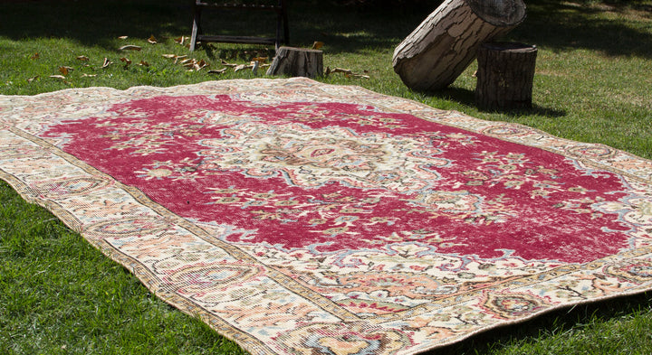 Vintage Handmade Unique Rug  5'9'' X 8'7''