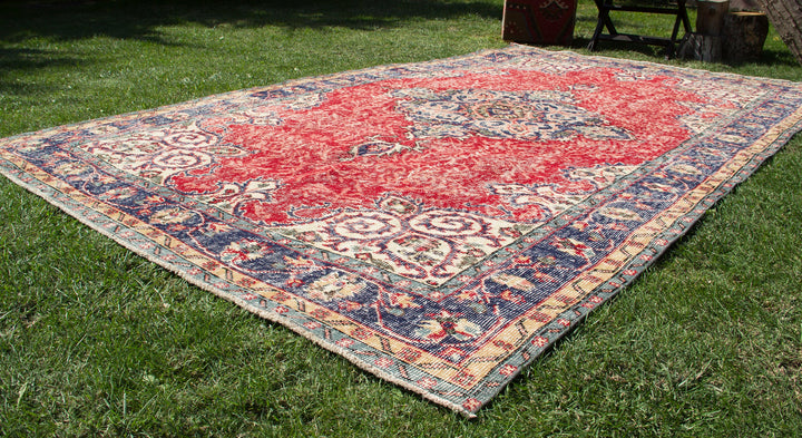 Vintage Handmade Unique Rug  5'9'' X 9'9''