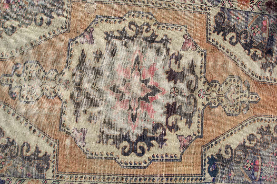 Anatolium Handmade Unique Rug  4'2'' X 6'10''
