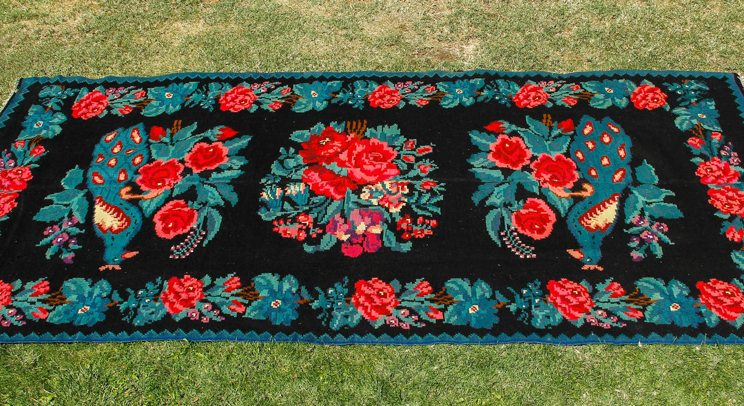 Handmade Unique Rug Kilim  5'6'' X 11'2''