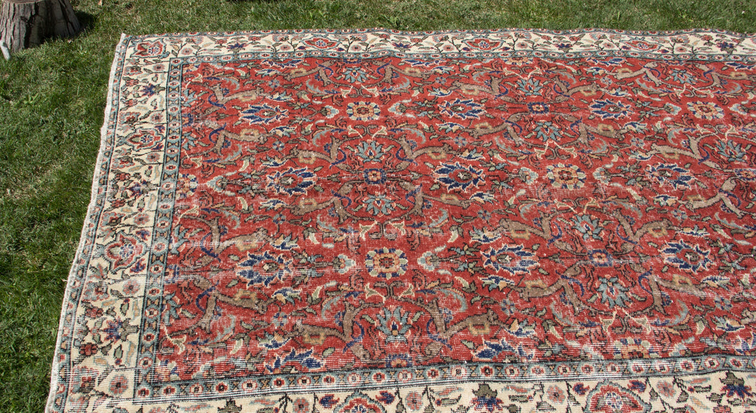 Vintage Handmade Unique Rug  5'3''  X  8'6''