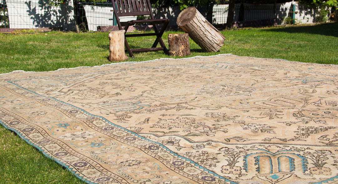 Vintage Oriental Premium Handmade Unique Rug  9'9'' X 13'1''