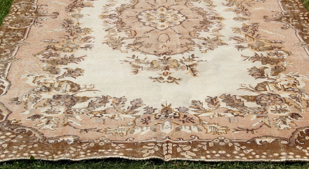 Vintage Handmade Unique Rug  6'5'' X 9'7''