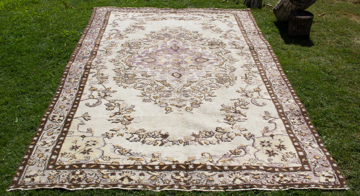 Vintage Carved Handmade Unique Rug  5'11'' X 9'10''