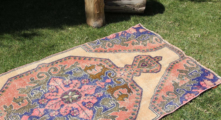 Anatolium Handmade Unique Rug  3'2'' X 6'6''