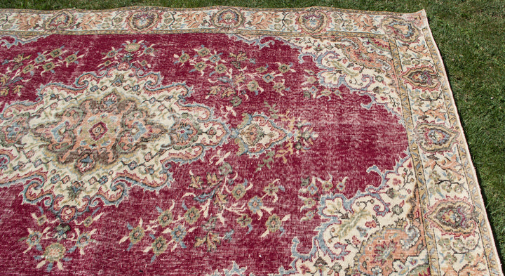 Vintage Handmade Unique Rug  5'9'' X 8'7''