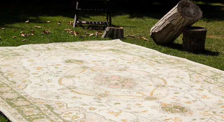 Vintage Handmade Unique Rug  6'0'' X 9'5''