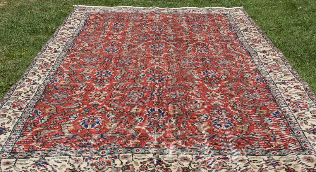 Vintage Handmade Unique Rug  5'3''  X  8'6''