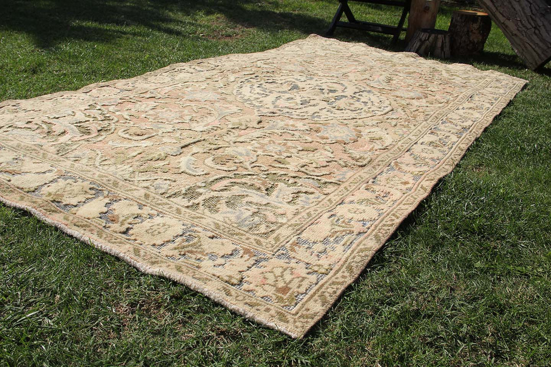 Vintage Carved Handmade Unique Rug  4'5'' X 8'7''