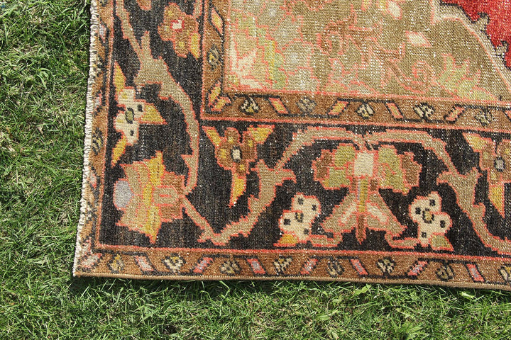 Anatolium Handmade Unique Rug  4'10'' X 7'10''