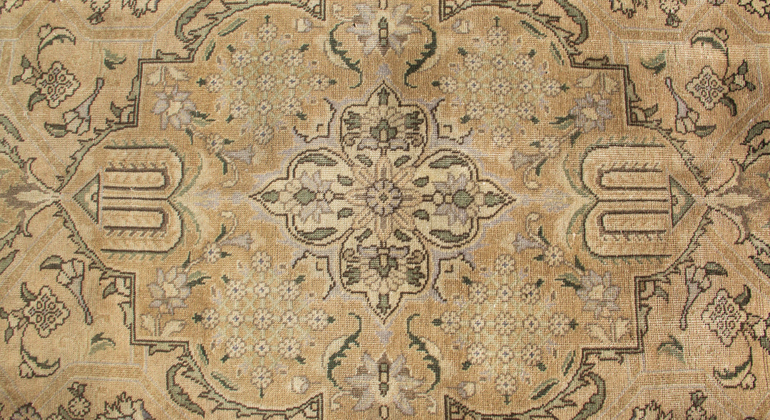 Vintage Oriental Premium Handmade Unique Rug  9'9'' X 13'1''