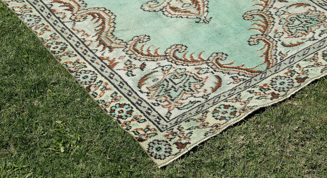 Vintage Handmade Unique Rug  4'12'' X 8'9''