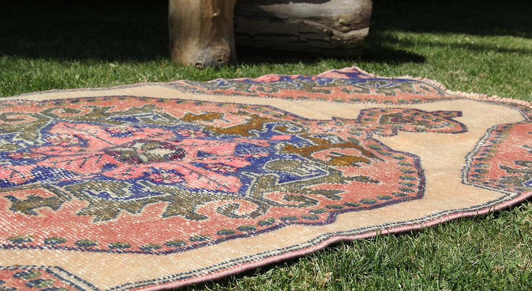 Anatolium Handmade Unique Rug  3'2'' X 6'6''