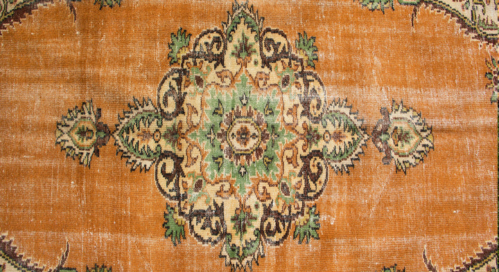 Vintage Handmade Unique Rug  5'5'' X 9'7''