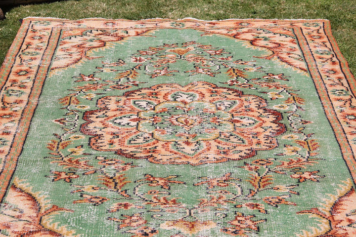 Vintage Handmade Unique Rug  5'7'' X 9'5''