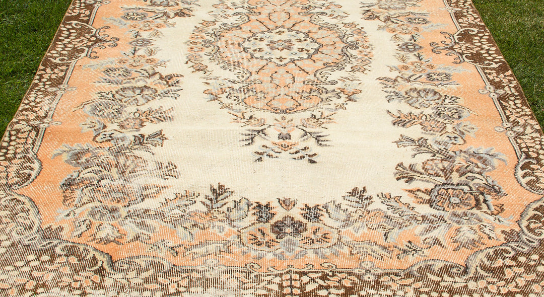 Vintage Handmade Unique Rug  5'10'' X 9'11''