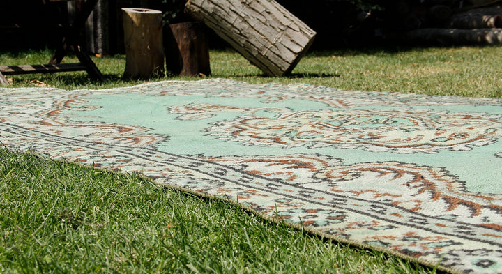 Vintage Handmade Unique Rug  4'12'' X 8'9''