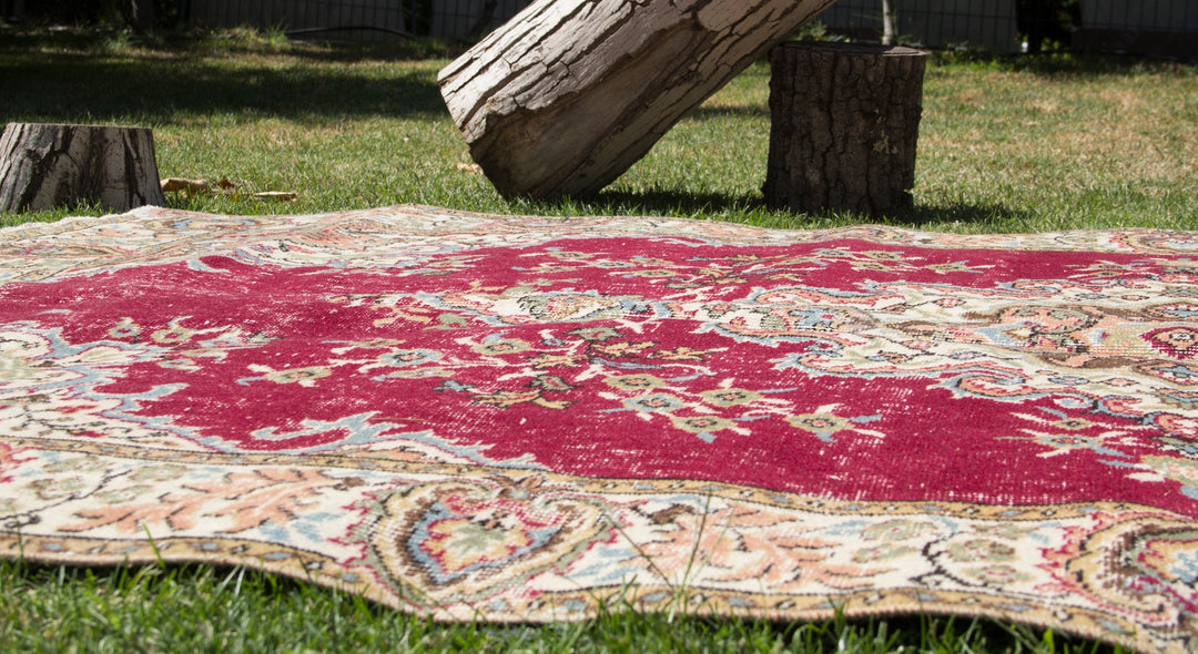 Vintage Handmade Unique Rug  5'9'' X 8'7''