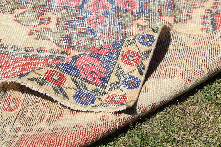 Anatolium Handmade Unique Rug  4'2'' X 6'10''