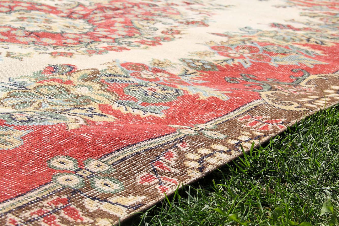 Vintage Handmade Unique Rug  5'10'' X 9'6''