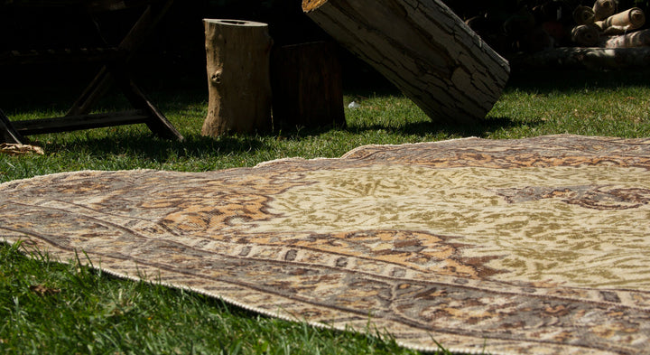 Vintage Handmade Unique Rug  5'1'' X 8'5''