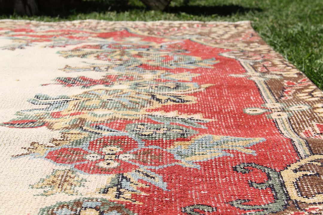 Vintage Handmade Unique Rug  5'10'' X 9'6''