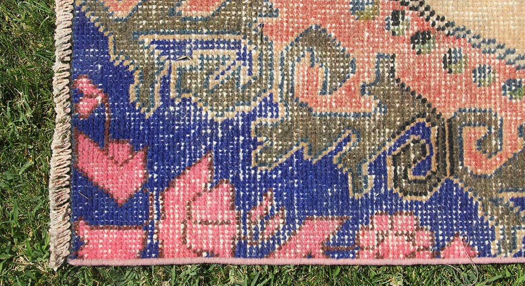 Anatolium Handmade Unique Rug  3'2'' X 6'6''