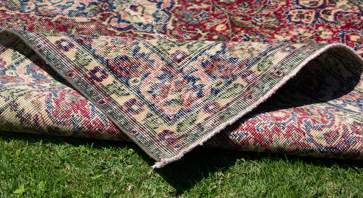 Vintage Handmade Unique Rug  5'1'' X 8'11''