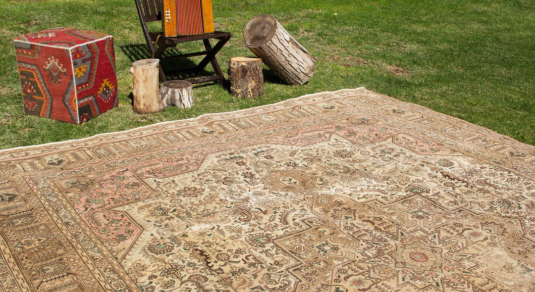 Vintage Oriental Premium Handmade Unique Rug  9'6'' X 12'8''