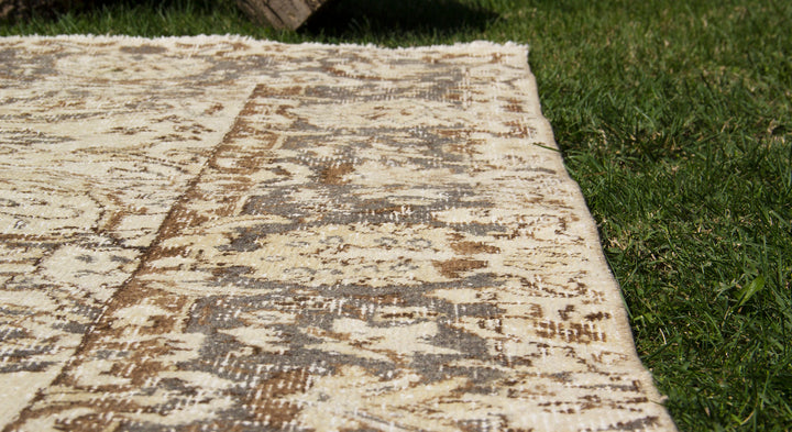 Vintage Handmade Unique Rug  6'9'' X 10'6''