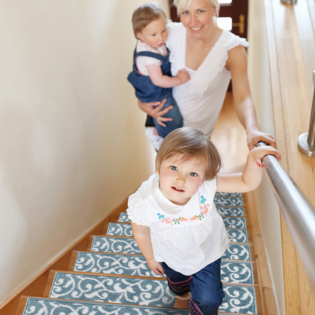 Stair Treads Rug 9"x28" Leaves Collection | Teal-White