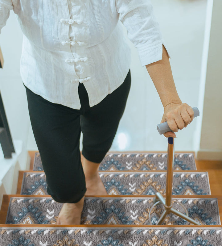 Stair Treads Rug 9"x28" Traditional Collection | Teal & White