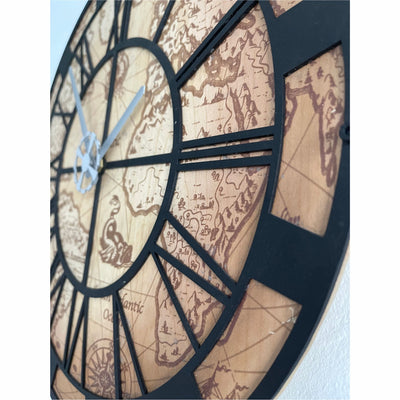 Reloj con mapa del mundo